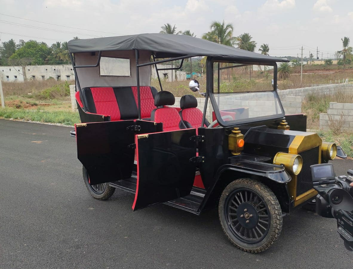 EV Vehicle 7